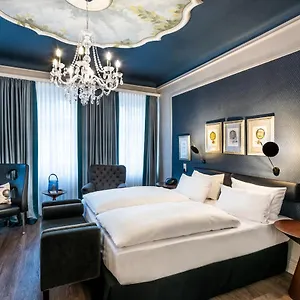 4* מלון Wuerzburger Hof ****